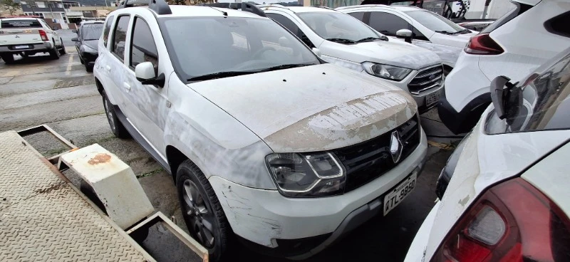Renault Duster 2.0 4x4 2019/2020 em Balneário Camboriú - Santa Catarina