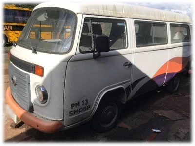 Volkswagen Kombi 2009/2010 em Telêmaco Borba - Paraná