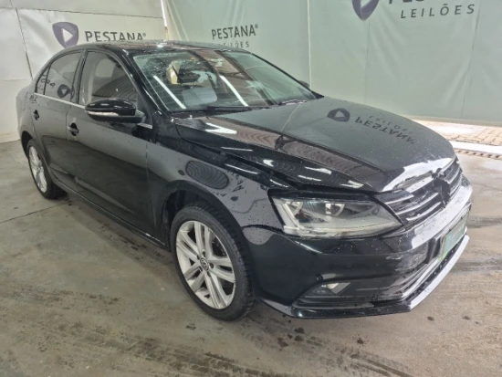 Volkswagen Jetta HL AE 2017 2018 Gasolina Automático em Nova Santa Rita - Rio Grande do Sul
