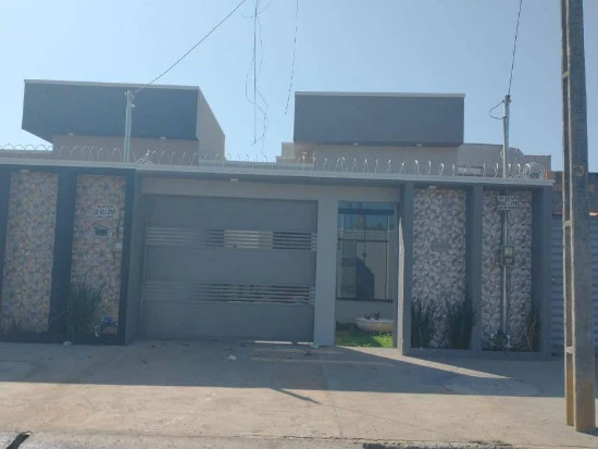 Casa com 1 vaga em Caldas Novas/GO em Caldas Novas - Goiás