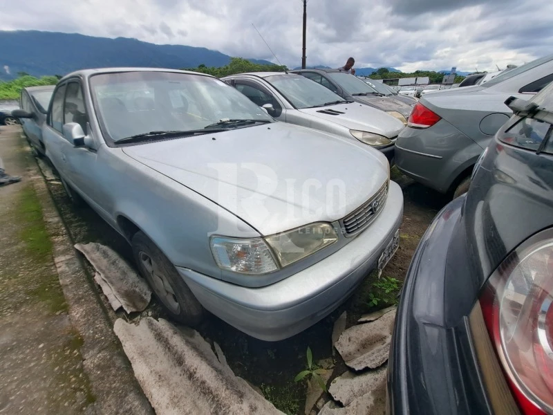 Toyota Corolla XEi em Sergipe