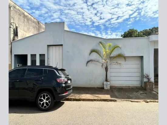 Casa em São João da Boa Vista/SP em São João Da Boa Vista - São Paulo