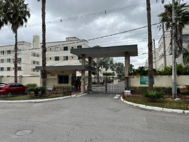 Apartamento com 2 Quartos em Campos dos Goytacazes/RJ em Campos Dos Goytacazes - Rio de Janeiro