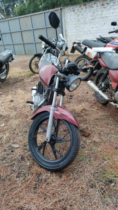 Honda CG 150 Fan Fan ESI 150cc Gasolina Automático? em Rosário Do Sul - Rio Grande do Sul
