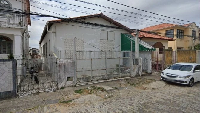 Casa em Matatu, Salvador/BA em Salvador - Bahia