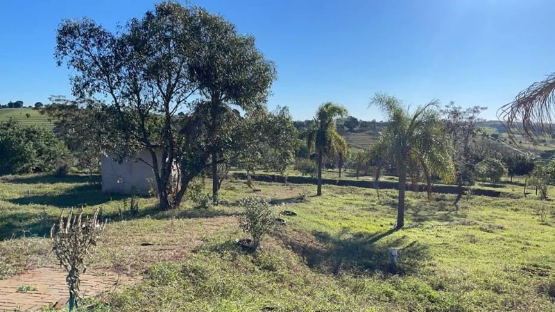 Terreno no Cond. Parque Residencial Viva em Pérola/PR em Pérola - Paraná