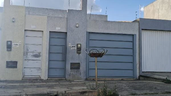 Casa com 2 Quartos em Vitória da Conquista/BA em Vitoria Da Conquista - Bahia