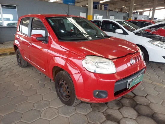 Fiat Uno Vivace 1.0 2011 em Tijucas - Santa Catarina