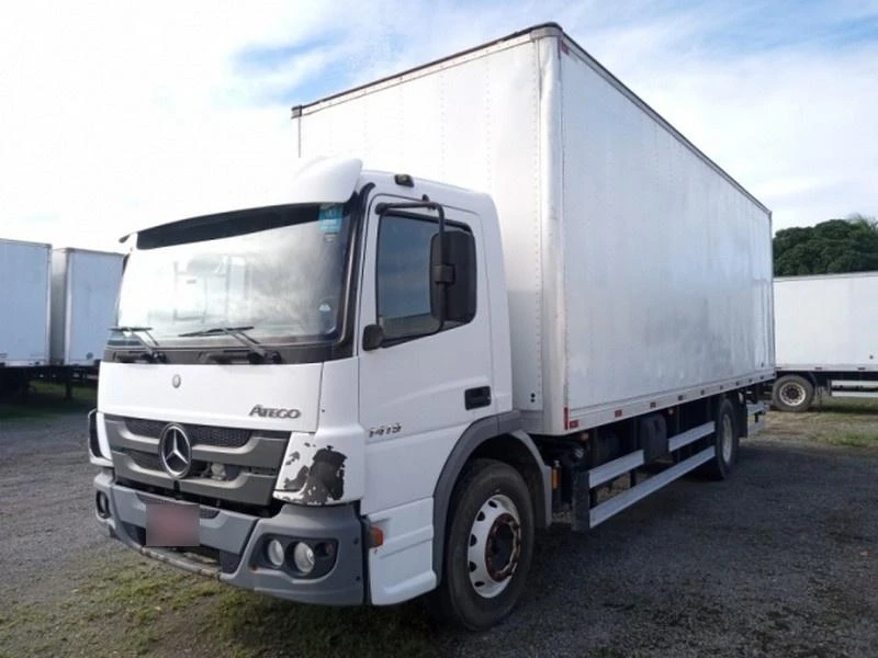 Mercedes-Benz Atego 1419 Atego 1419 2018 Diesel Manual em Jaboatão Dos Guararapes - Pernambuco