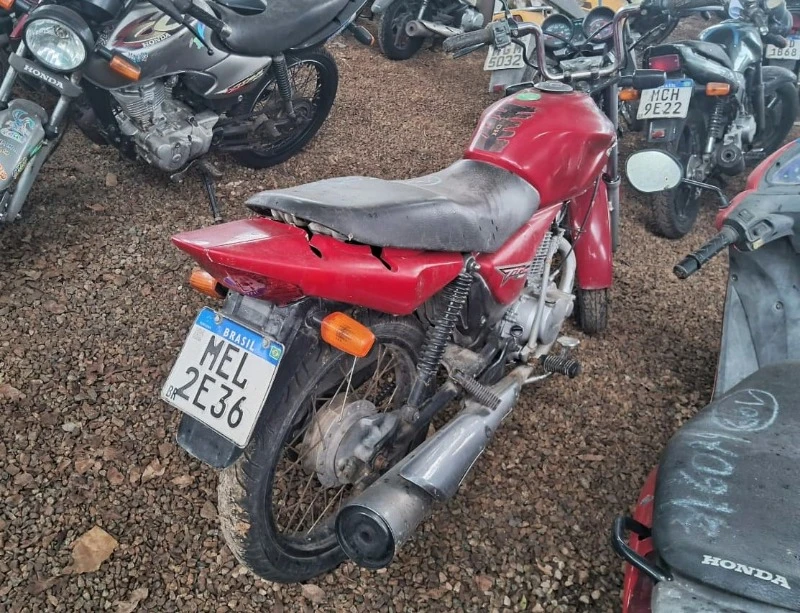 Honda CG 150 Titan KS KS 2007/2008 150cc Manual em São José - Santa Catarina