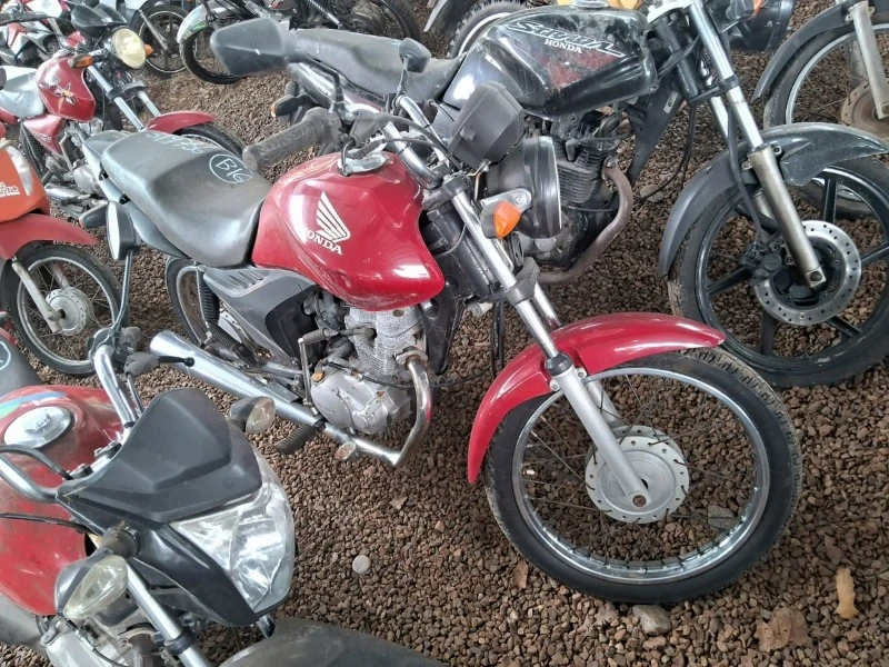 Honda CG 125 Fan KS 2010 125cc Gasolina Manual em São José - Santa Catarina