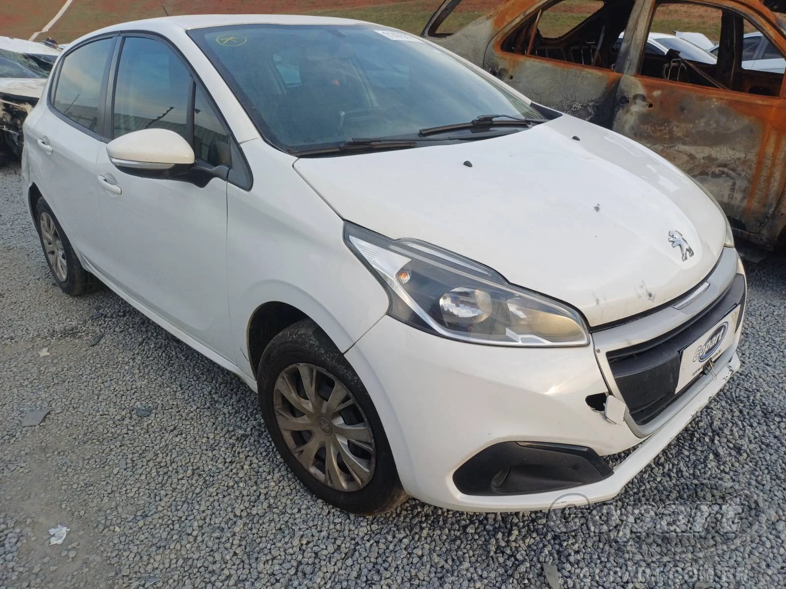 Peugeot 208 Active 2019 1.2 PureTech em Itaquaquecetuba - São Paulo