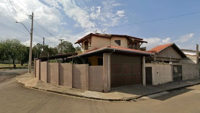 Casa com 172m² em Charqueada/SP em Charqueada - São Paulo