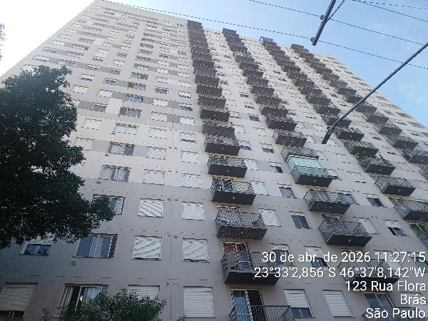 Omnis eum nostrum iure.