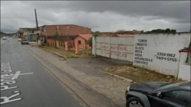 Terreno com 1687 m² em Alagoinhas/BA em Alagoinhas - Bahia