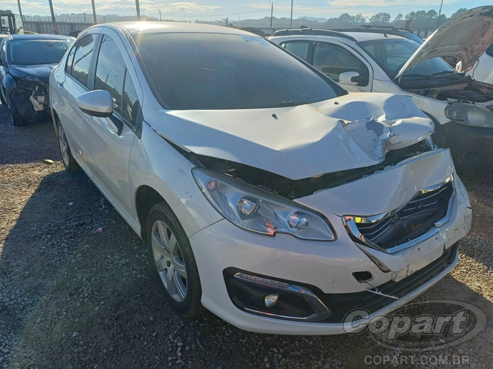 Peugeot 408 Sedan Business 2017 1.6 THP Turbo Automático em São José Dos Pinhais - Paraná