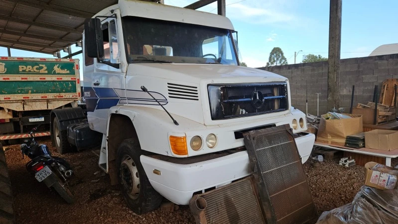 Mercedes-Benz Atego Atego Caminhão Branco em Coxilha - Rio Grande do Sul