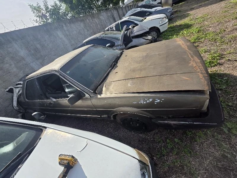 Volkswagen Santana 1987 Sucata em Toledo - Paraná