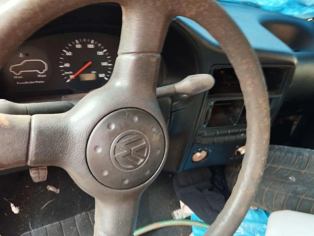 Volkswagen Gol 1.0 2003 Sucata em Iporã - Paraná