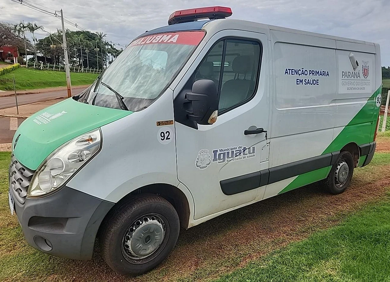 Renault Master AMB1 2015/2016 em Iguatu - Paraná
