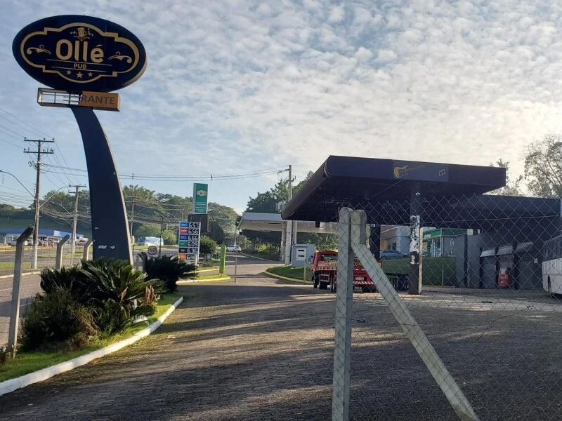 Terreno Posto de Combustível em Frente à Unisinos em São Leopoldo/RS em São Leopoldo - Rio Grande do Sul