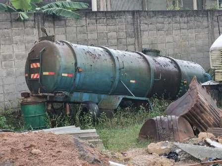 Outro com Tanque Pipa em Itapemirim/ES em Itapemirim - Espírito Santo