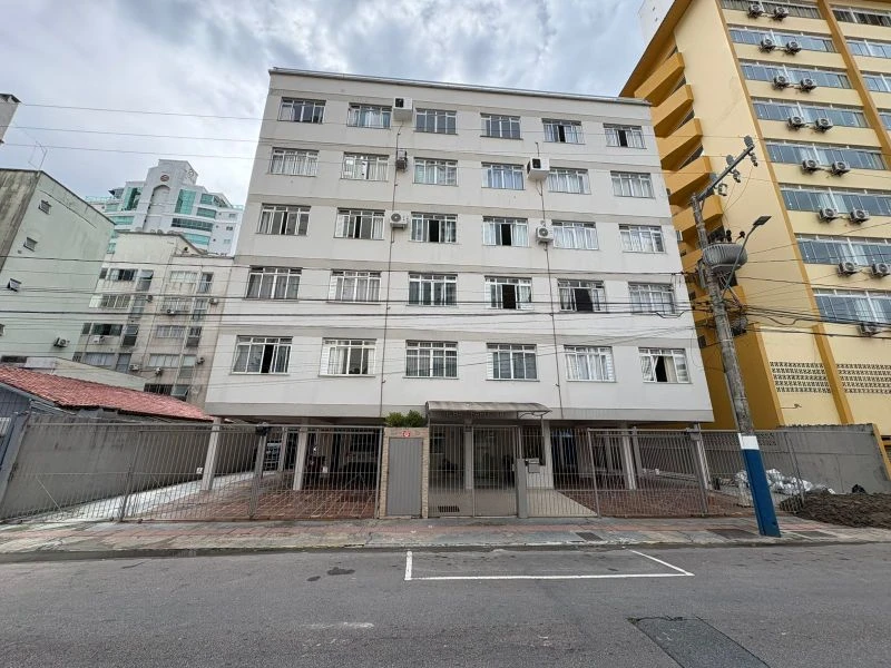 Apartamento com fração ideal em Balneário Camboriú/SC em Balneário Camboriú - Santa Catarina