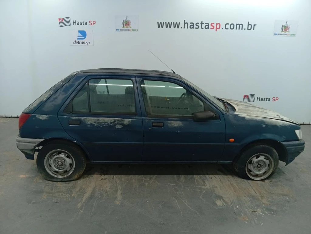 Ford Fiesta 1995 Azul em Porto Feliz - São Paulo