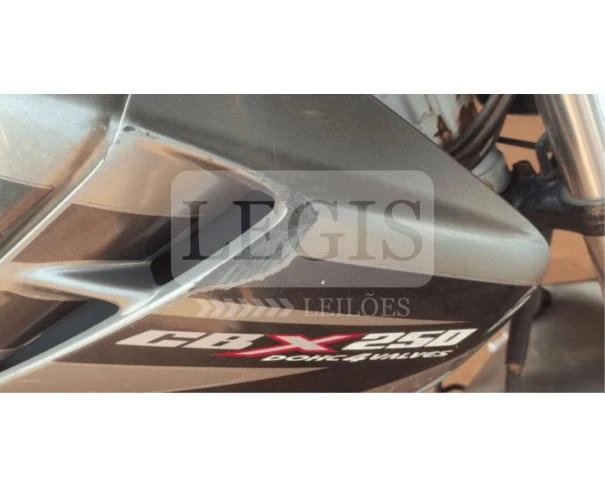 Honda CBX 250 Twister 2008 250cc Gasolina em Assis - São Paulo