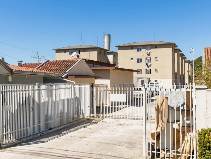 Apartamento em Colombo/PR em Colombo - Paraná