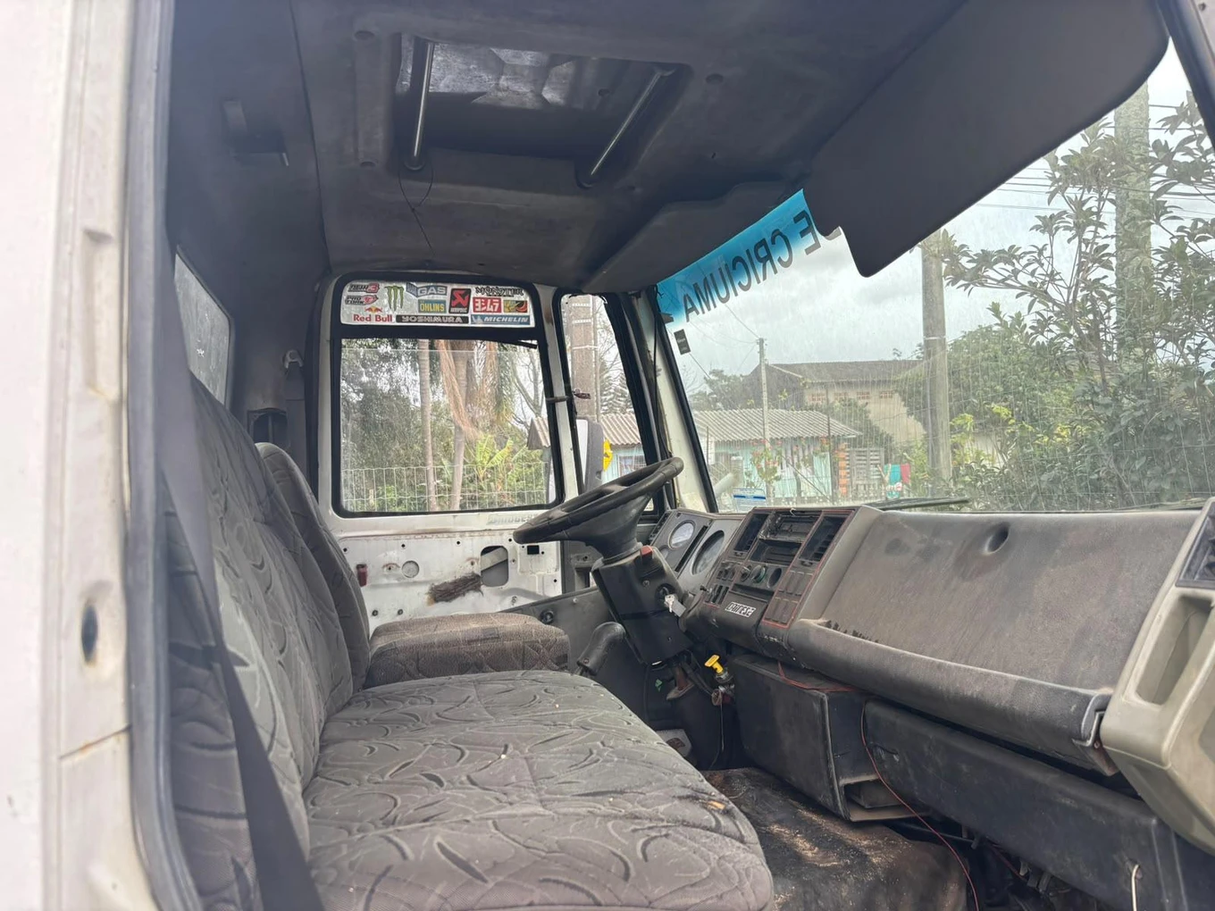 Mercedes-Benz 1420 Caminhão 1990 em Criciúma - Santa Catarina