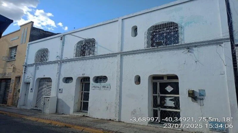 Prédio Comercial no Centro em Sobral/CE em Sobral - Ceará