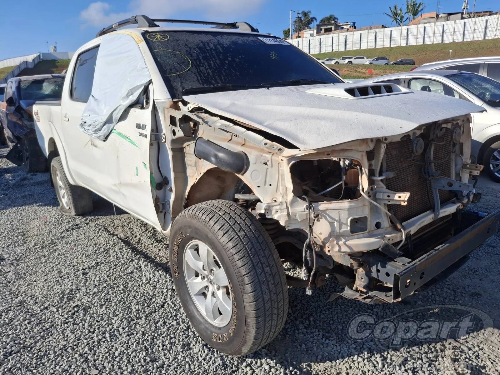 Toyota Hilux SRV 2014 3.0 D-4D Turbo 4x4 Automático em Itaquaquecetuba - São Paulo