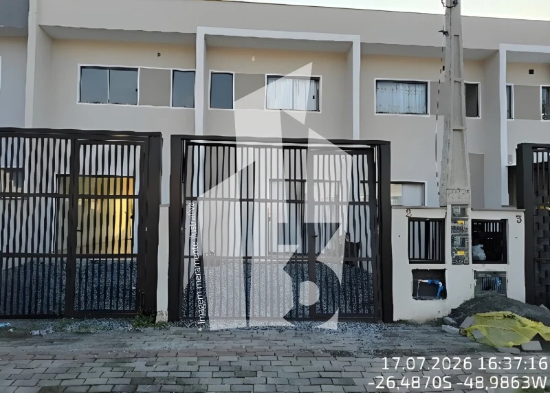 Casa com 2 Quartos em Guaramirim/SC em Guaramirim - Santa Catarina
