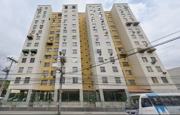 Apartamento com 2 Quartos e 1 Vaga em São Gonçalo/RJ em Sao Goncalo - Rio de Janeiro