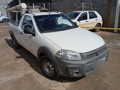 Fiat Strada WK CC E WK CC E 2018/2019 2 portas Flex Manual em Botelhos - Minas Gerais