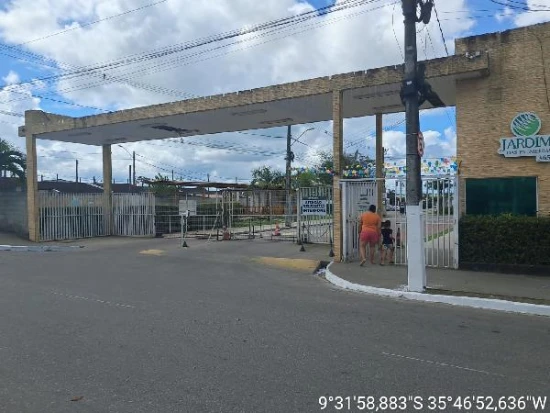 Casa com 2 Quartos em Maceió/AL em Maceió - Alagoas