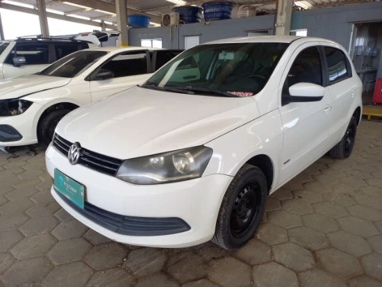 Volkswagen Novo Gol 1.0 2012/2013 Manual em Tijucas - Santa Catarina