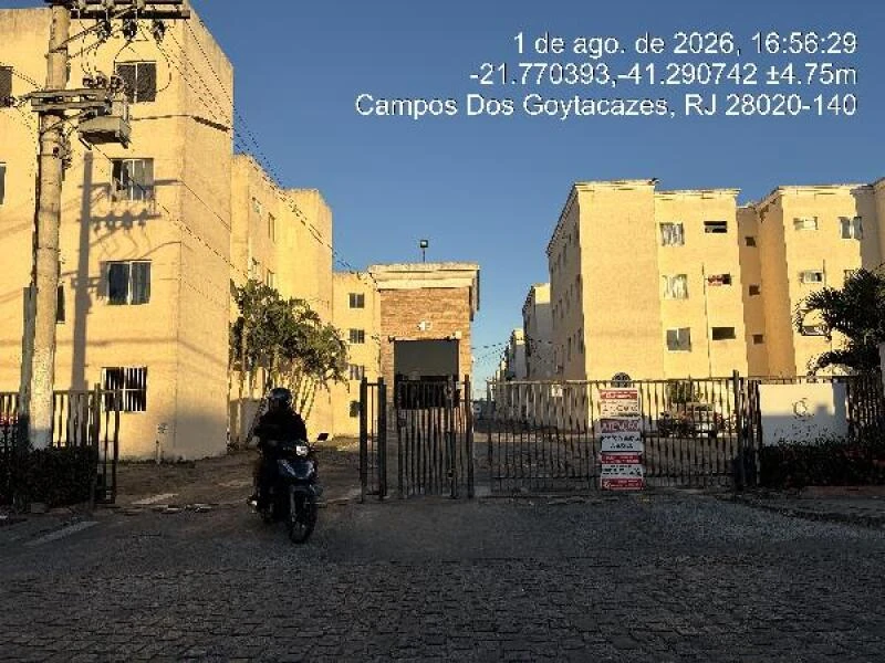 Apartamento com 2 Quartos em Campos dos Goytacazes/RJ em Campos Dos Goytacazes - Rio de Janeiro