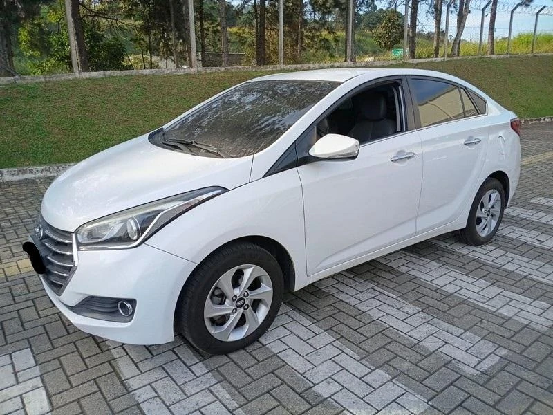Hyundai HB20S 1.6A Prem 2017 Automático em Itapevi - São Paulo