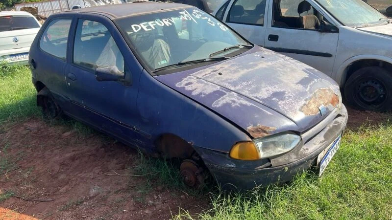 Fiat Palio EDX 1997 Sucata em Campo Grande - Mato Grosso do Sul