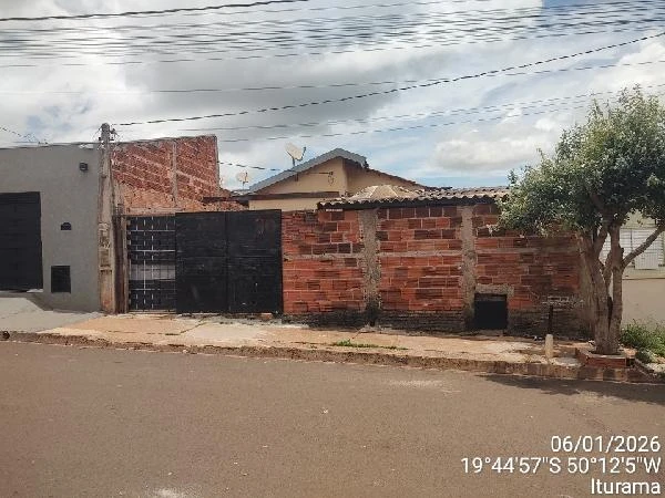 Casa com 2 Quartos em Iturama/MG em Iturama - Minas Gerais