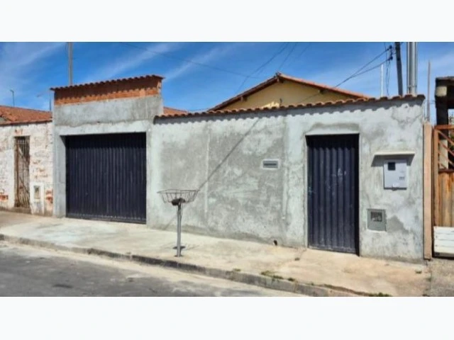Casa com 2 Quartos em Poços de Caldas/MG em Poços De Caldas - Minas Gerais