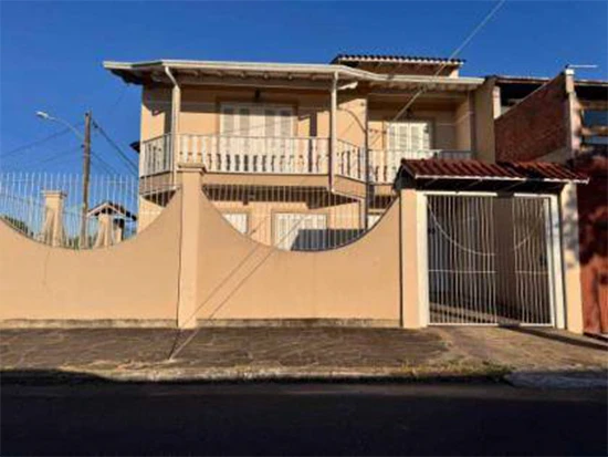 Casa em Canoas/RS em Canoas - Rio Grande do Sul