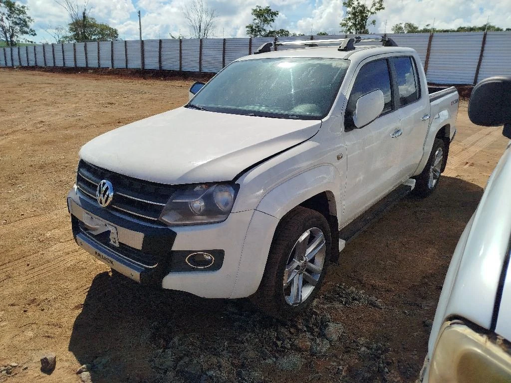 Volkswagen Amarok CD 2014 Diesel em Campo Grande - Mato Grosso do Sul