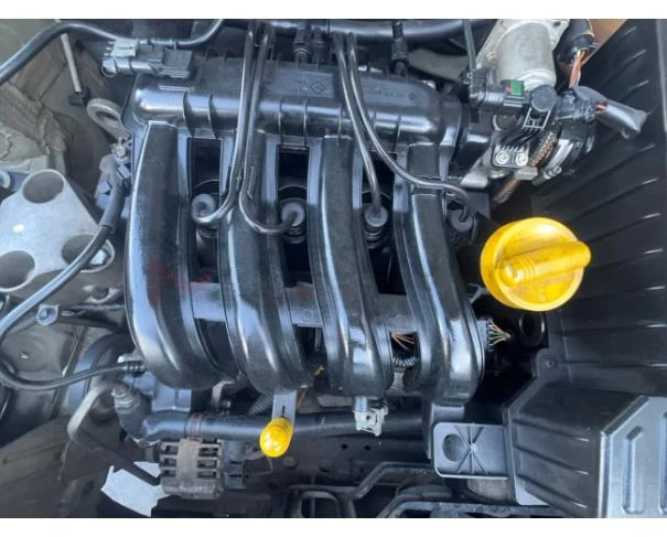 Renault Clio EXP 2015 1.0 Preto em São Paulo