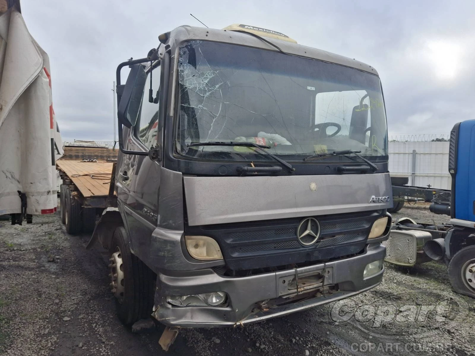 Mercedes-Benz Atego 2425 2012 em Itaquaquecetuba - São Paulo