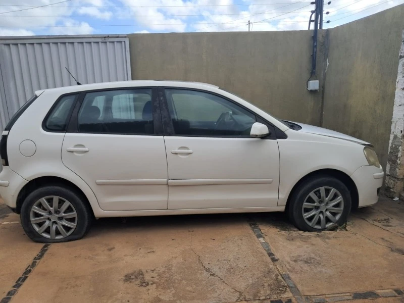 Volkswagen Polo 1.6 Hatch 2011 em Parnaíba - Piauí