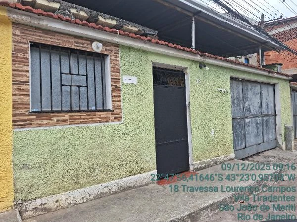 Casa com 2 Quartos em São João de Meriti/RJ em São João De Meriti - Rio de Janeiro