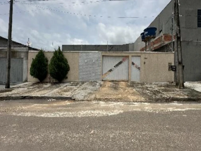 Casa com 2 Dormitórios em Ji-Paraná/RO em Ji-paraná - Rondônia